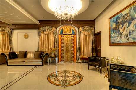 Motison Bungalow Ornate Doors
